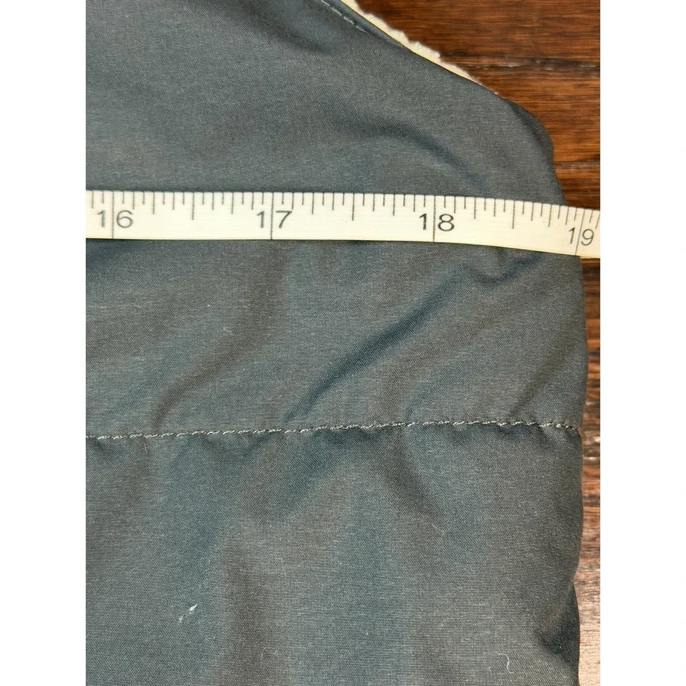 The North Face Womens Puffer Vest Dark Gray Sherpa Lined Full‎ Zip Small